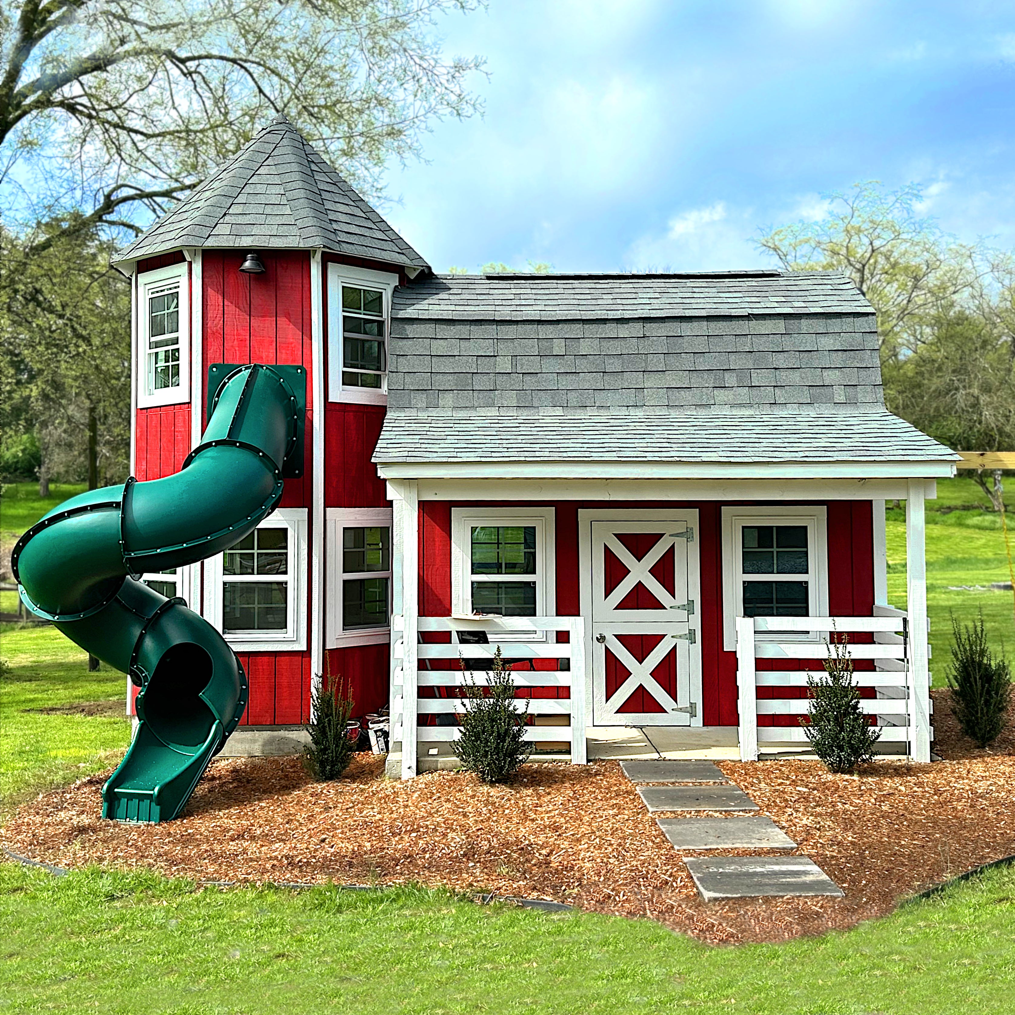 Outdoor Playhouse Barn Playhouse