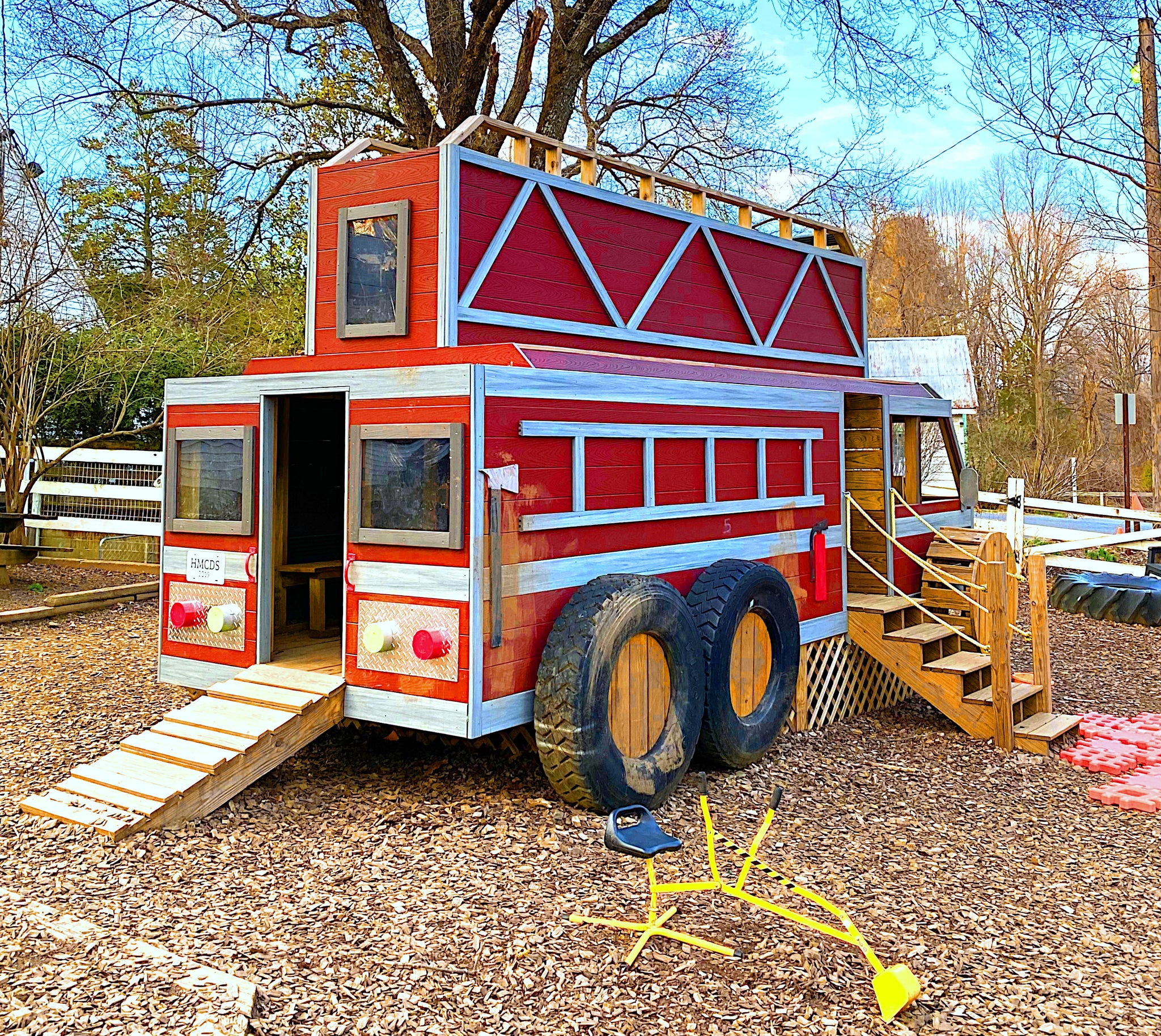 Fire truck swing set online