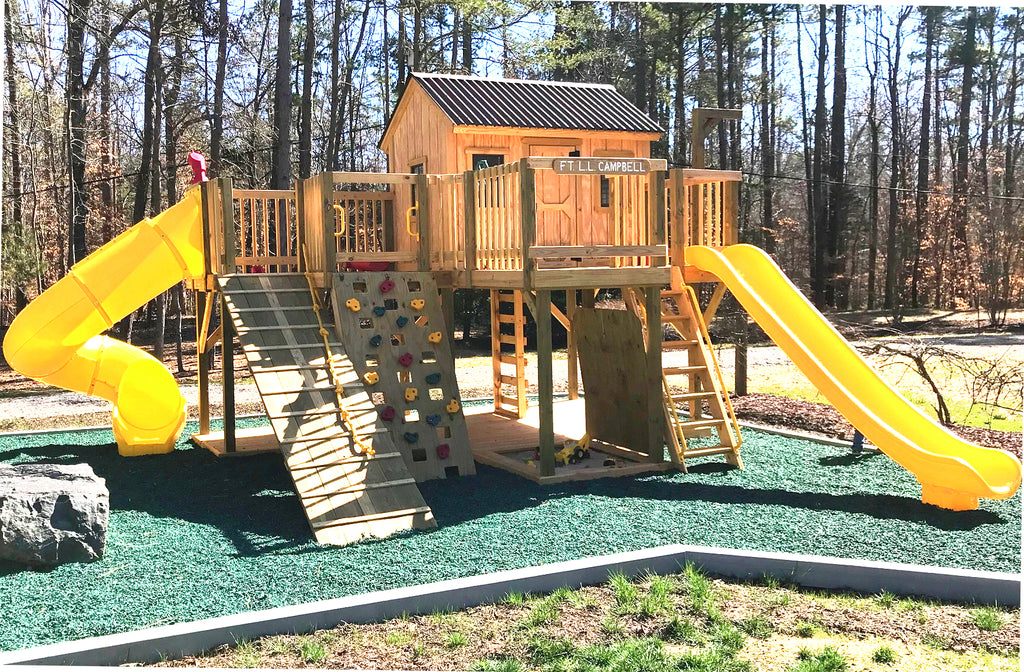 wood playground playhouse play-set